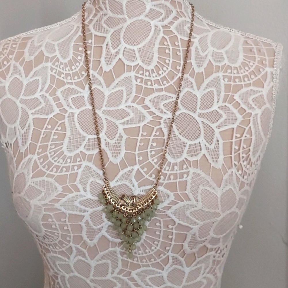 Green and gold necklace